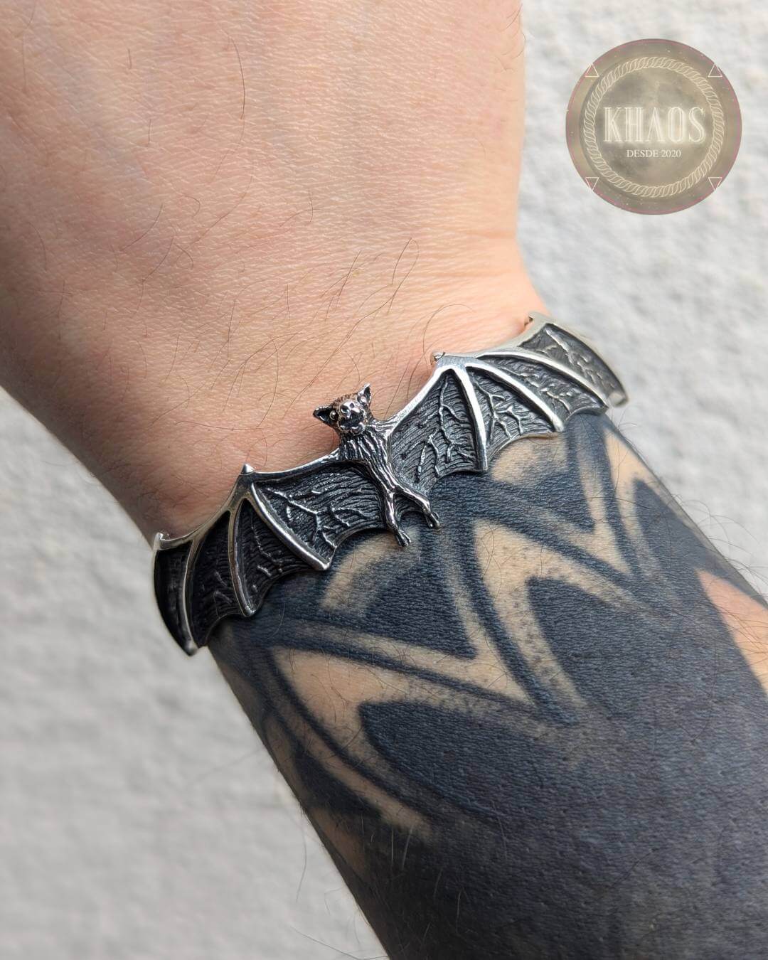 Brazalete nóctulo