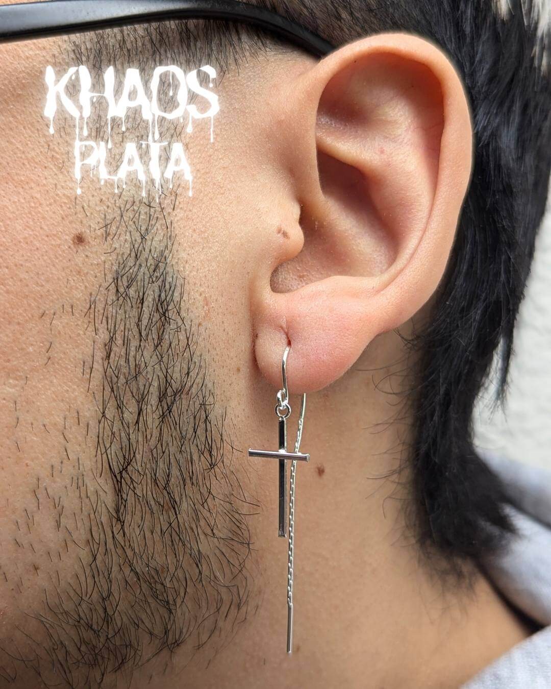 Aros cruz con cola par