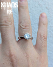 Cargar imagen en el visor de la galería, Anillo lujo moissanita 2 CT ajustable
