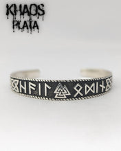 Cargar imagen en el visor de la galería, Brazalete valknut 1
