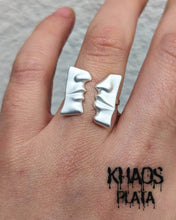 Cargar imagen en el visor de la galería, Anillo beso ajustable
