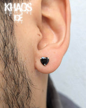 Cargar imagen en el visor de la galería, Aros corazón 4.5 mm par
