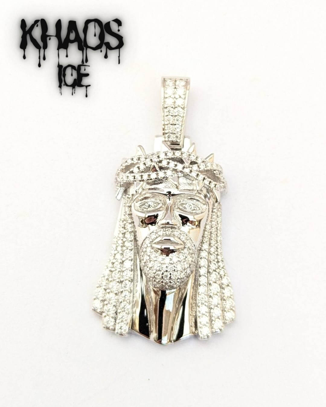 Colgante Cristo moissanita