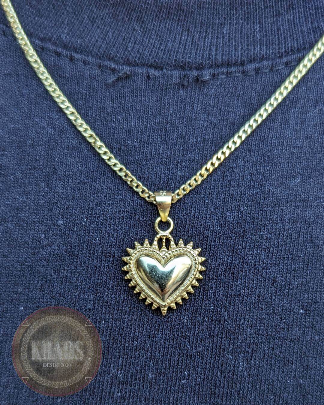 Colgante corazón acabado en oro 18 k