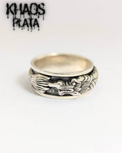 Cargar imagen en el visor de la galería, Anillo dragón giratorio 1
