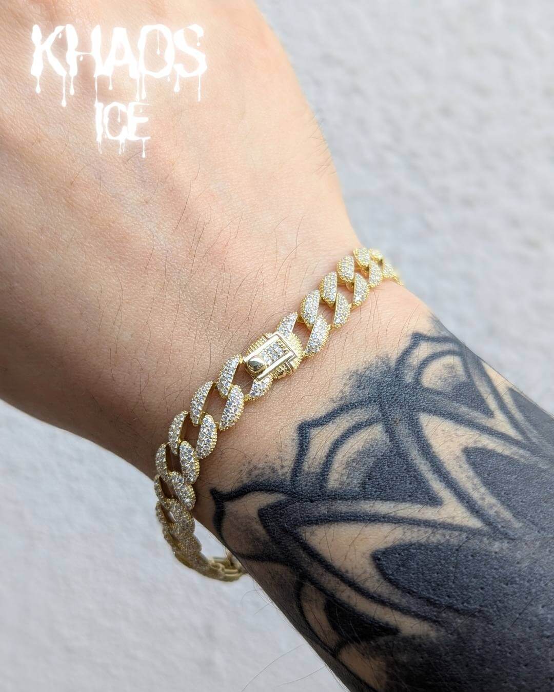 Brazalete moissanita cubana acabado en oro 18k