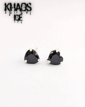 Cargar imagen en el visor de la galería, Aros corazón 4.5 mm par
