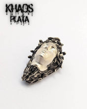 Cargar imagen en el visor de la galería, Colgante medusa
