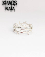 Cargar imagen en el visor de la galería, Anillo corona de espinas ajustable
