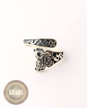 Cargar imagen en el visor de la galería, Anillo efecto mariposa ajustable
