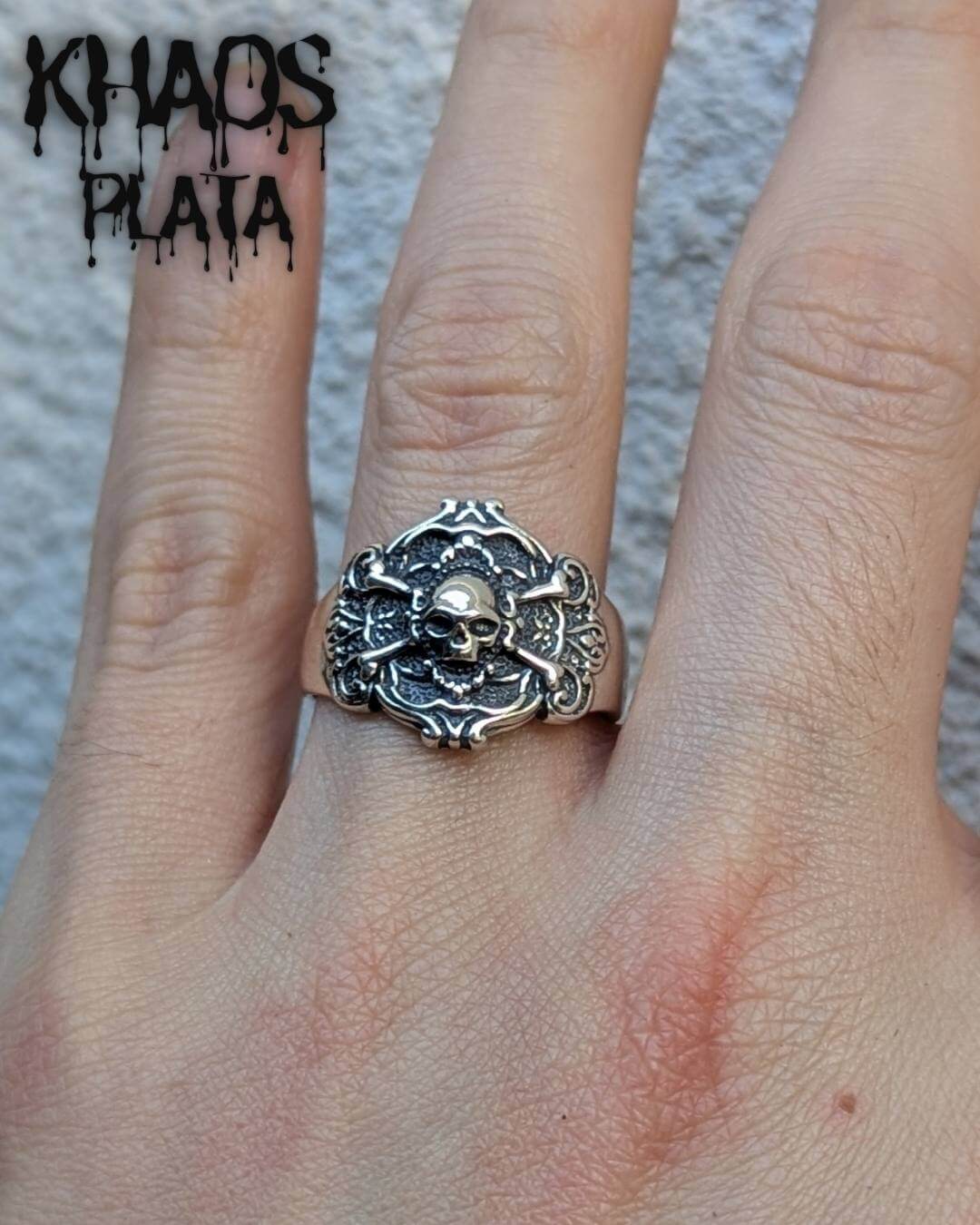 Anillo calavera ajustable 8