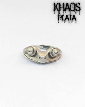 Cargar imagen en el visor de la galería, Anillo rana ajustable
