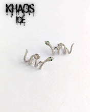 Cargar imagen en el visor de la galería, Aros serpiente 2 zirconia cubica
