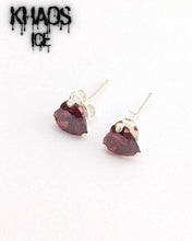 Cargar imagen en el visor de la galería, Aros corazón 4.5 mm par
