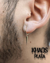 Cargar imagen en el visor de la galería, Aros argolla cono XL acabado en oro 18 k par
