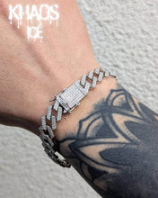 Cargar imagen en el visor de la galería, Brazalete cubana zirconia cubica 2 10 mm (Copia)
