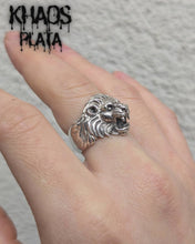Cargar imagen en el visor de la galería, Anillo león 1
