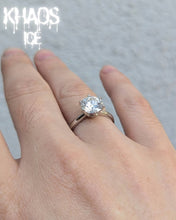 Cargar imagen en el visor de la galería, Anillo lujo moissanita 2 CT ajustable

