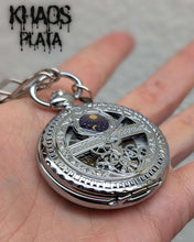Cargar imagen en el visor de la galería, Reloj Khaos de mano 3
