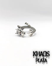 Cargar imagen en el visor de la galería, Anillo dragón ajustable
