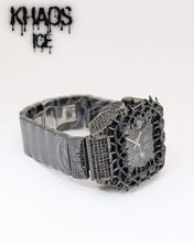 Cargar imagen en el visor de la galería, Reloj cuadrado espinas zirconia cubica negro
