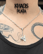 Cargar imagen en el visor de la galería, Colgante hacha vegvisir

