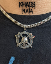 Cargar imagen en el visor de la galería, Protección Vikinga
