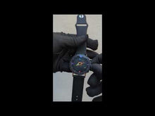 Cargar y reproducir el video en el visor de la galería, Reloj saturno
