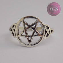 Cargar imagen en el visor de la galería, Anillo estrella y triqueta
