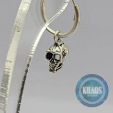 Cargar imagen en el visor de la galería, Aros argolla calavera par
