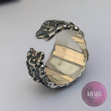 Cargar imagen en el visor de la galería, Anillo ojo de dragón ajustable
