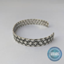 Cargar imagen en el visor de la galería, Brazalete flor de la vida
