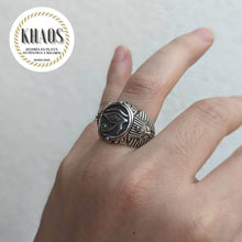 Cargar imagen en el visor de la galería, Anillo ojo de Ra 2
