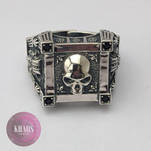 Cargar imagen en el visor de la galería, Anillo calavera Ajustable 1
